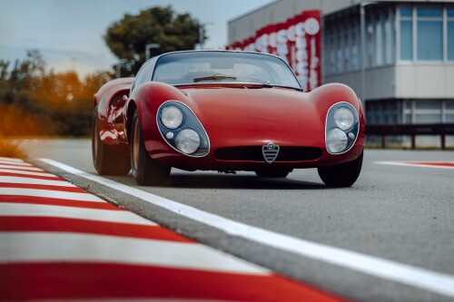 Alfa-Romeo-33-Stradale.jpeg
