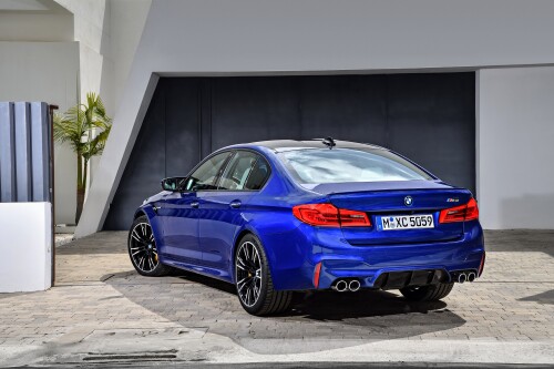 BMW-M5.jpg