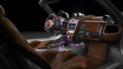 Pagani-Huayra-Codalunga.jpg